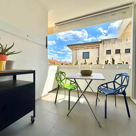 Blue Design Apartment *
